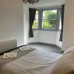 Seaside Flat With Private Garden